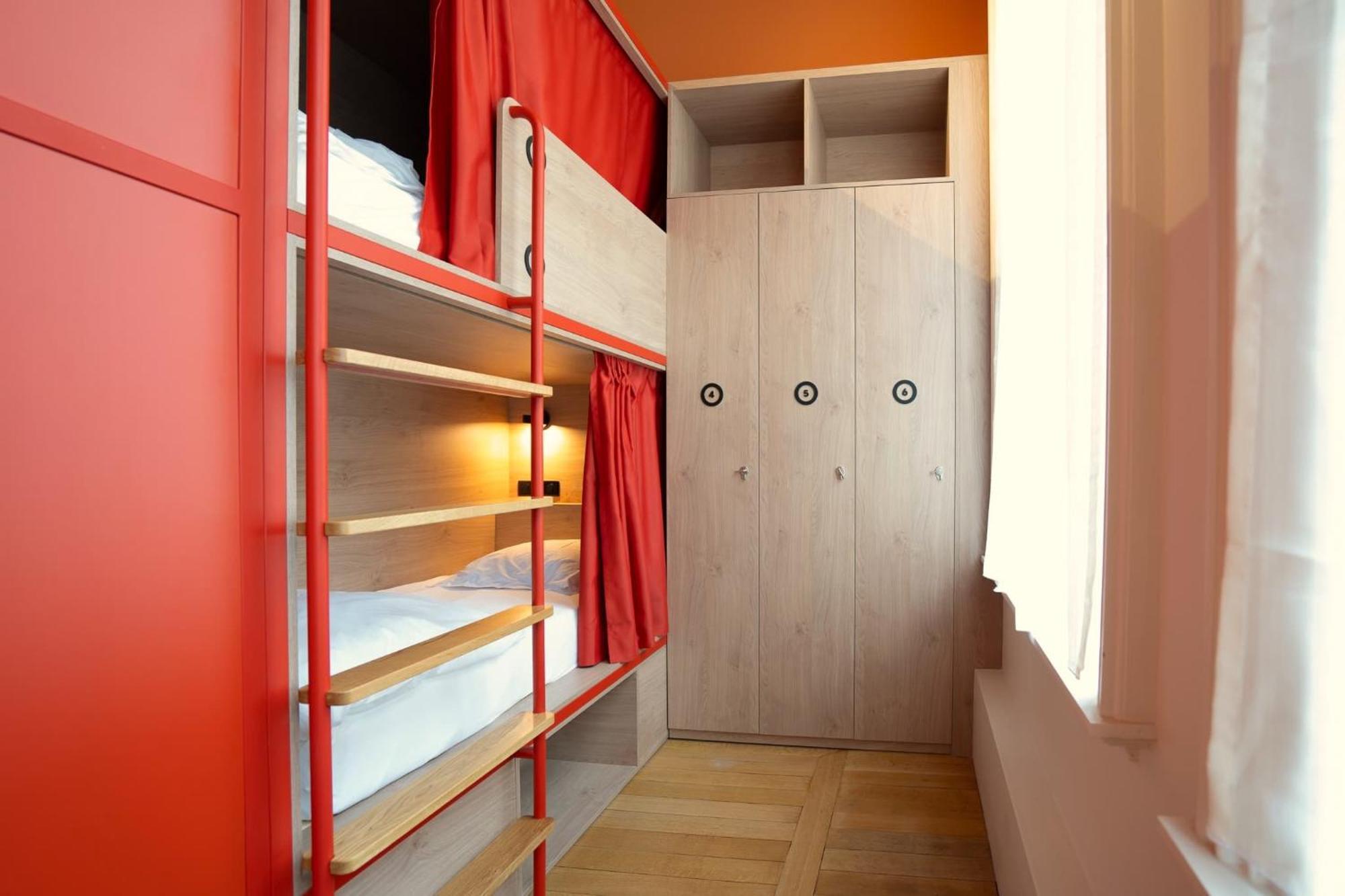 Central Hostel Lille Centre Экстерьер фото